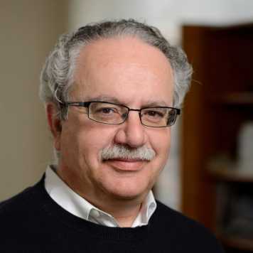 Portrait photograph of Prof. Kevrekidis